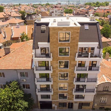 La Familia Apartments Varna Buitenkant foto