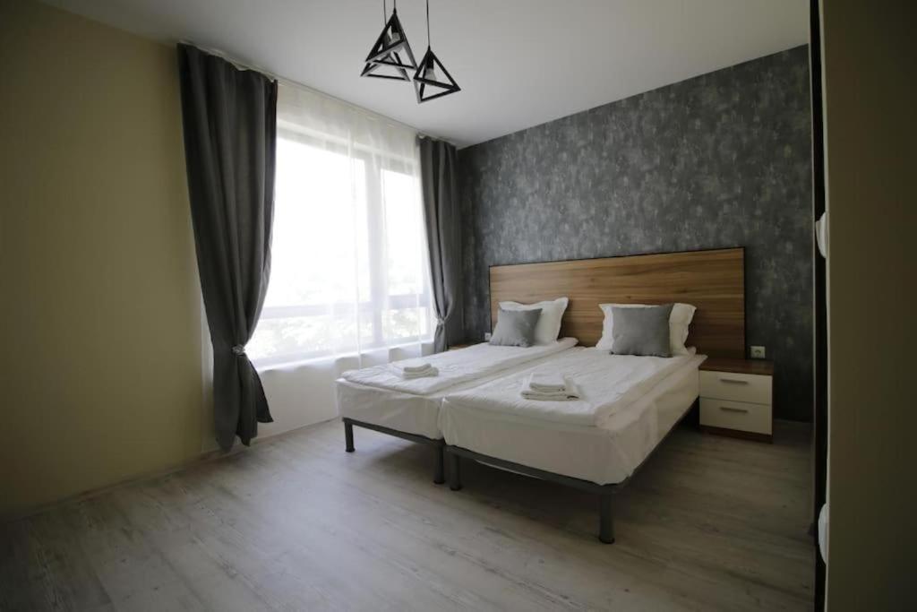 La Familia Apartments Varna Buitenkant foto