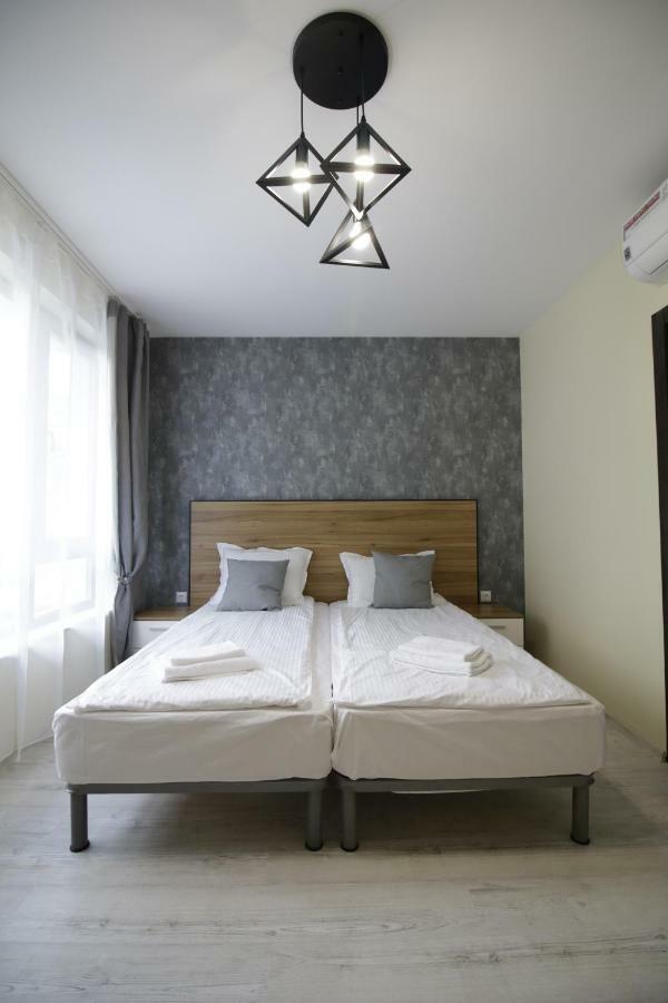 La Familia Apartments Varna Buitenkant foto